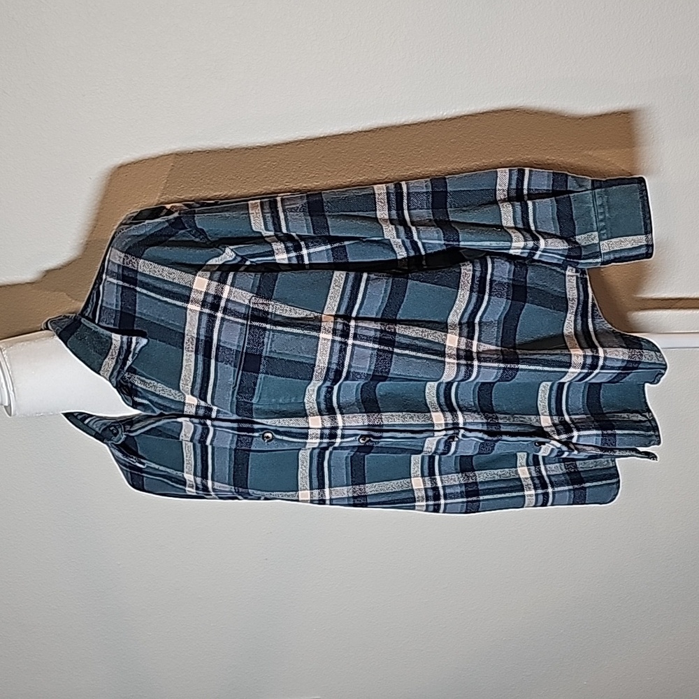 Eddie Bauer Flannel Shirt Button Down Plaid Longsleeve Pocket Boyfriend Fit L - Picture 3 of 11